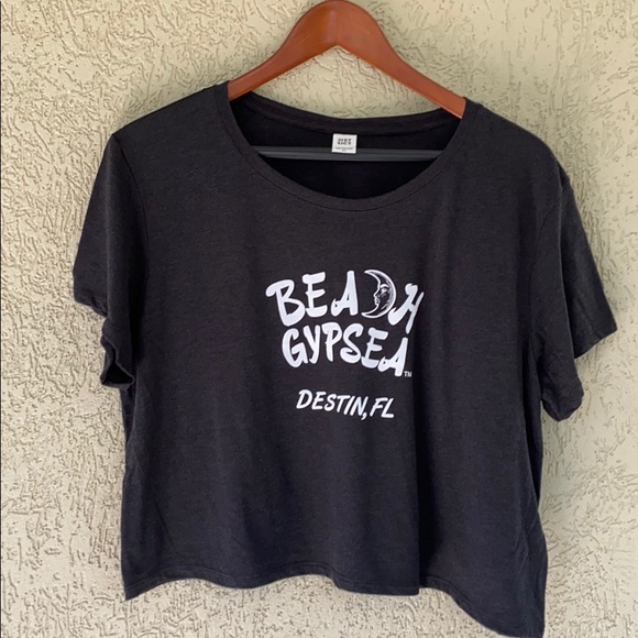 Beach gypsea Cropped tee - Picture 1 of 1